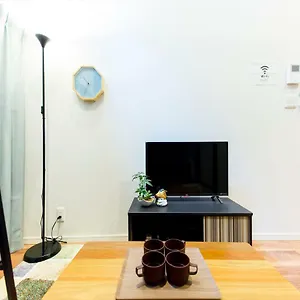 アパート Trip Pod Higashi-hie, 福岡市